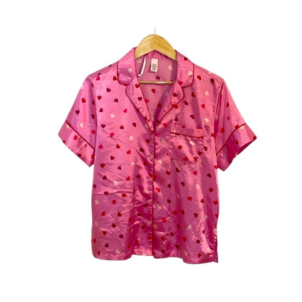 Victoria’s Secret Valentine’s Pajama Top, Pink satin sleep shirt, hearts, Small